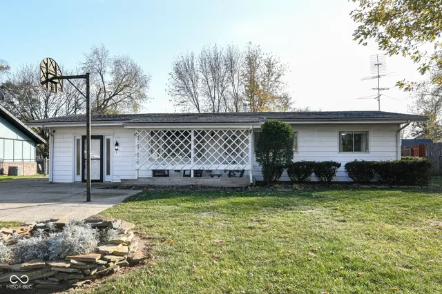 $209,999 | 4141 Moline Drive, Indianapolis, IN 46221