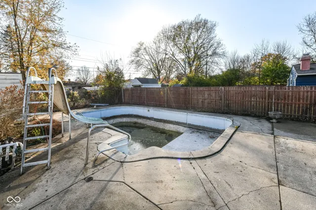 $204,999 | 4141 Moline Drive, Indianapolis, IN 46221