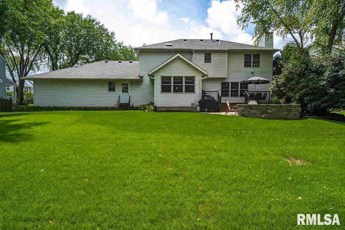 3612 Deertrail Road Bettendorf, IA 52722 - Photo 8 of 23 Gallery Image 8