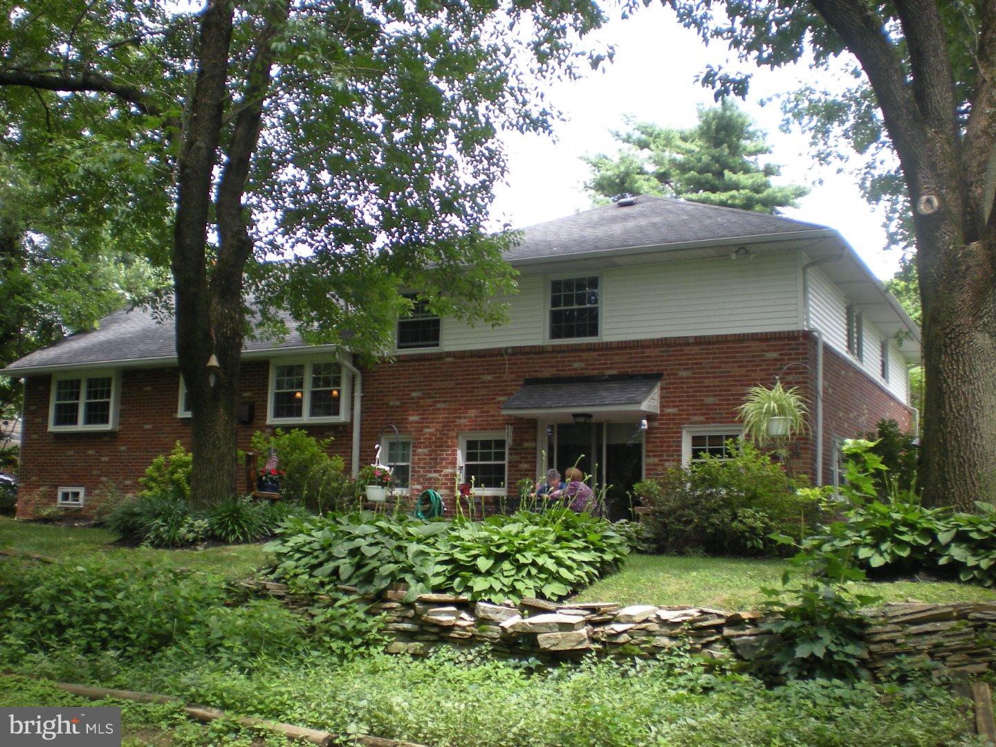 307 Devon Road Cinnaminson, NJ 08077 - Photo 2 of 5 Gallery Image 2