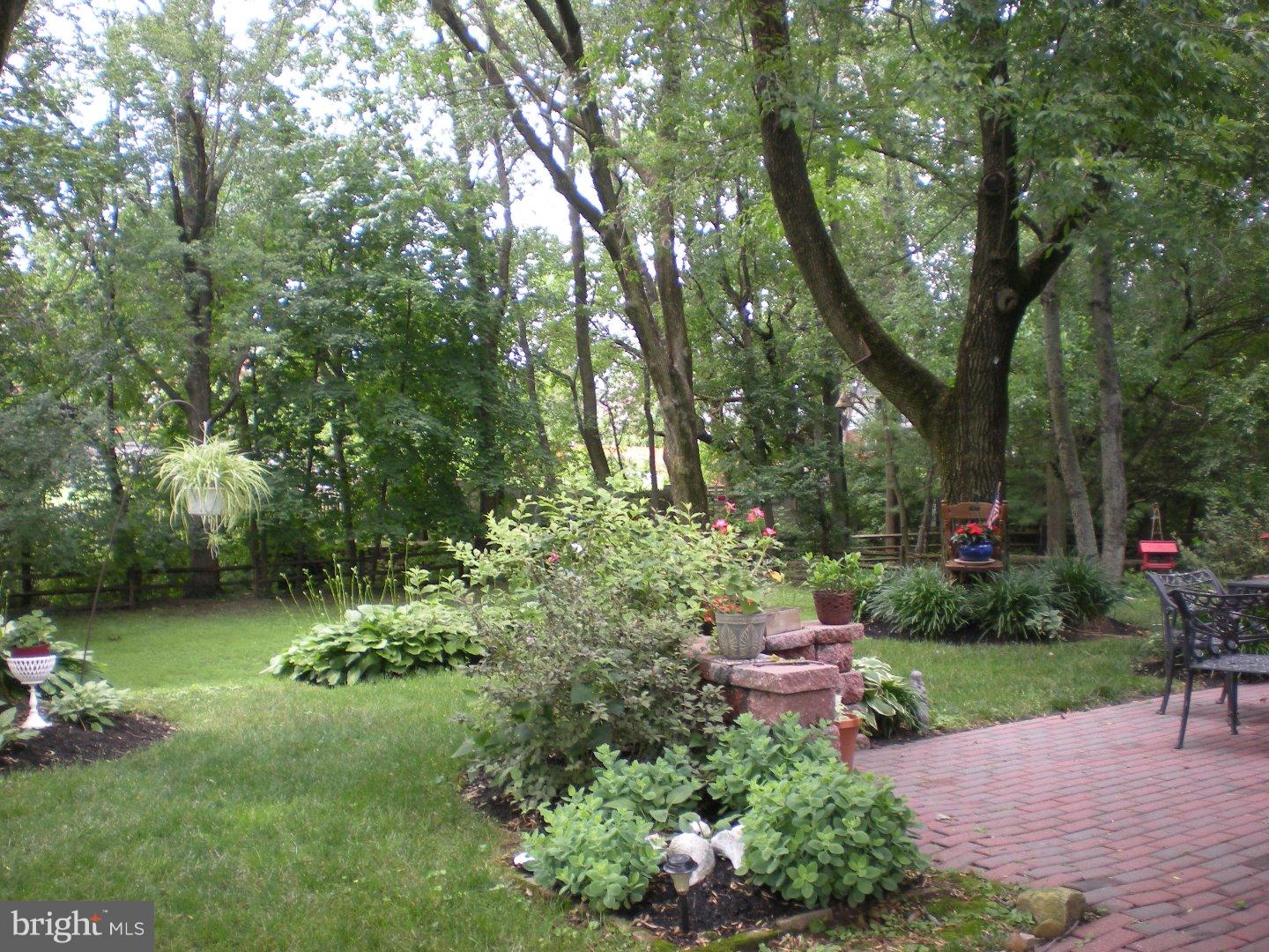 307 Devon Road Cinnaminson, NJ 08077 - Photo 4 of 5 Gallery Image 4