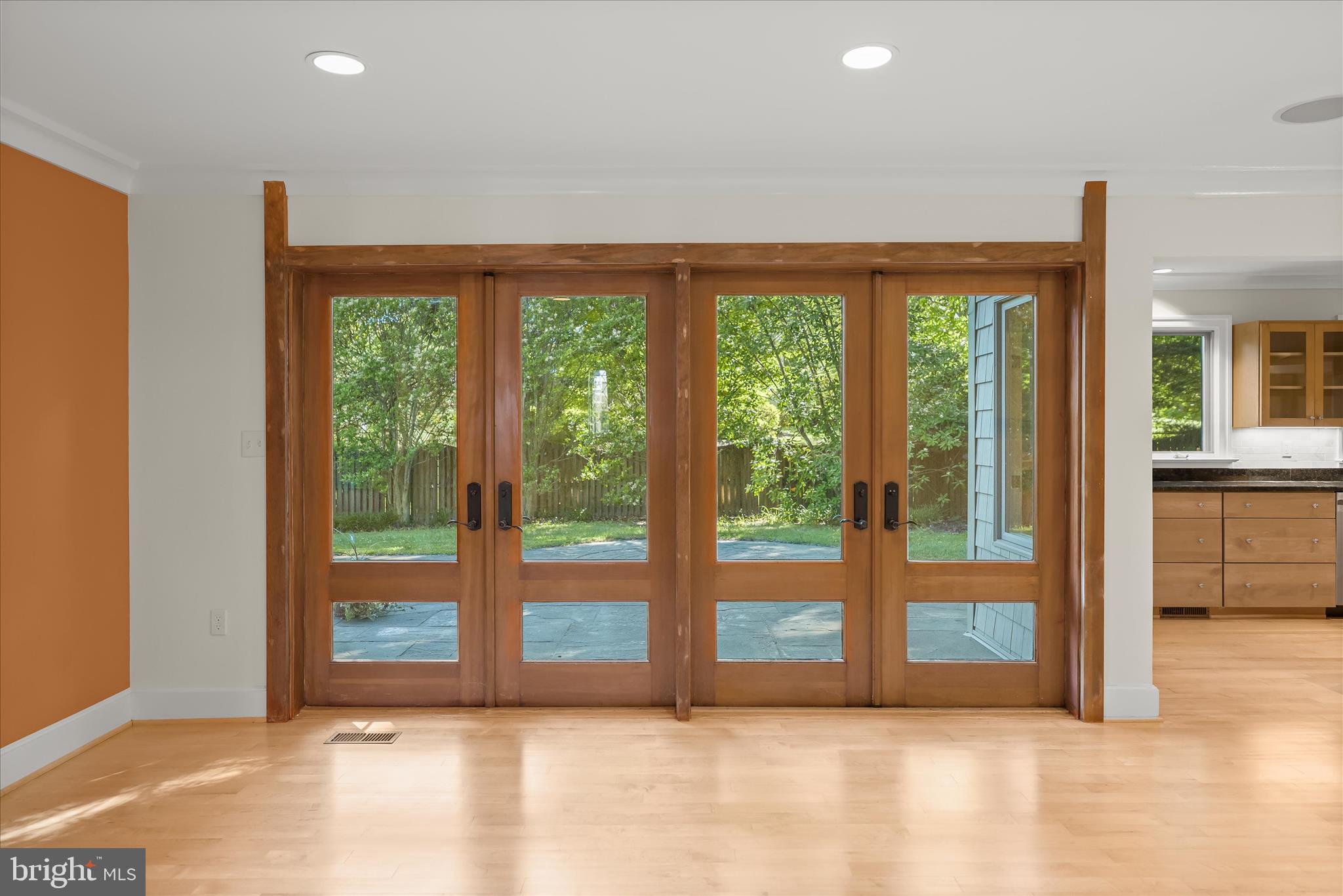 5104 Scarsdale Road Bethesda, MD 20816 - Photo 20 of 68 Doors to Patio