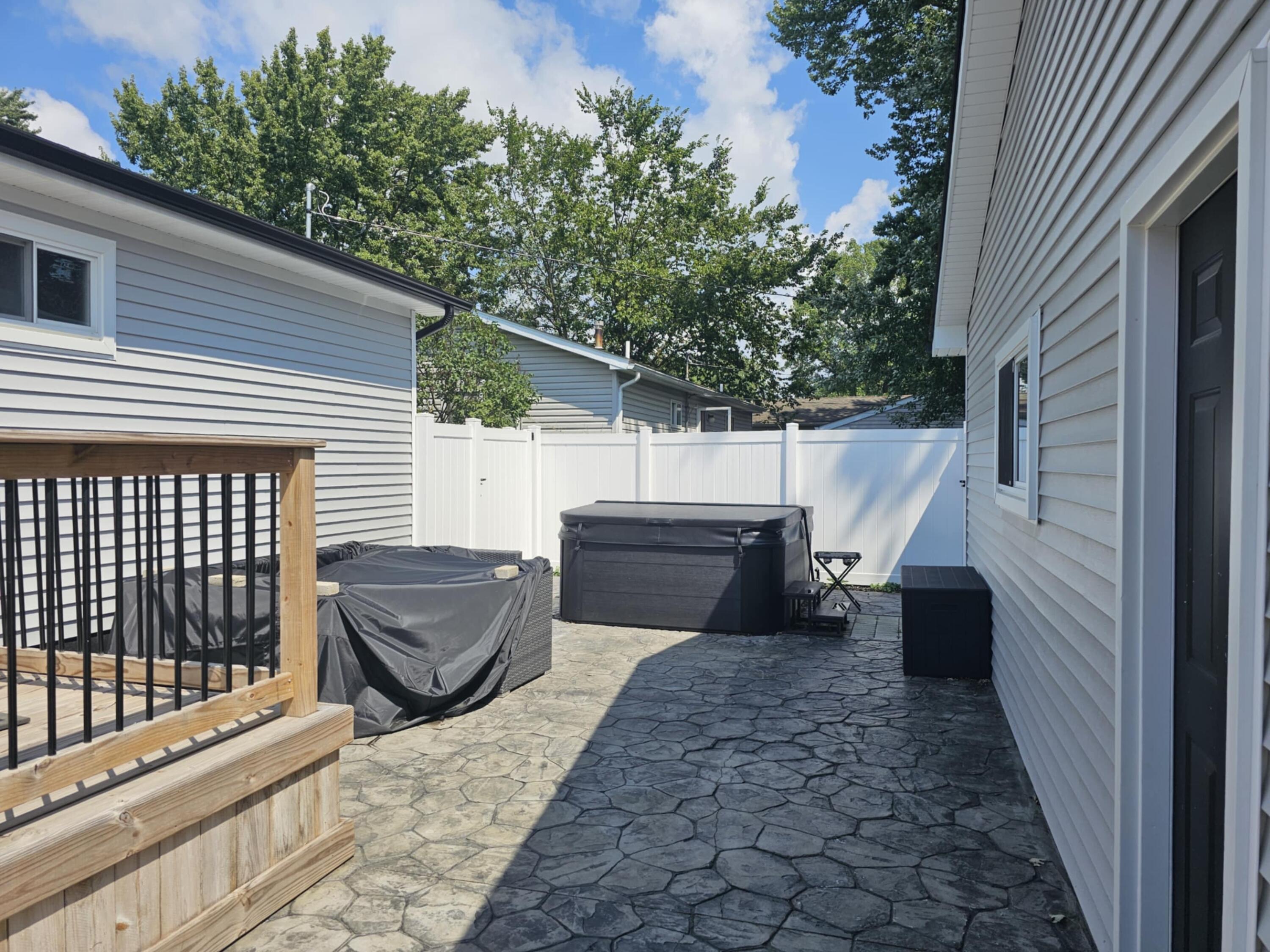 36761 Willow Road New Boston, MI 48164 - Photo 12 of 41 c8a744b2-b7ef-427b-b714-097eb7b9dc00