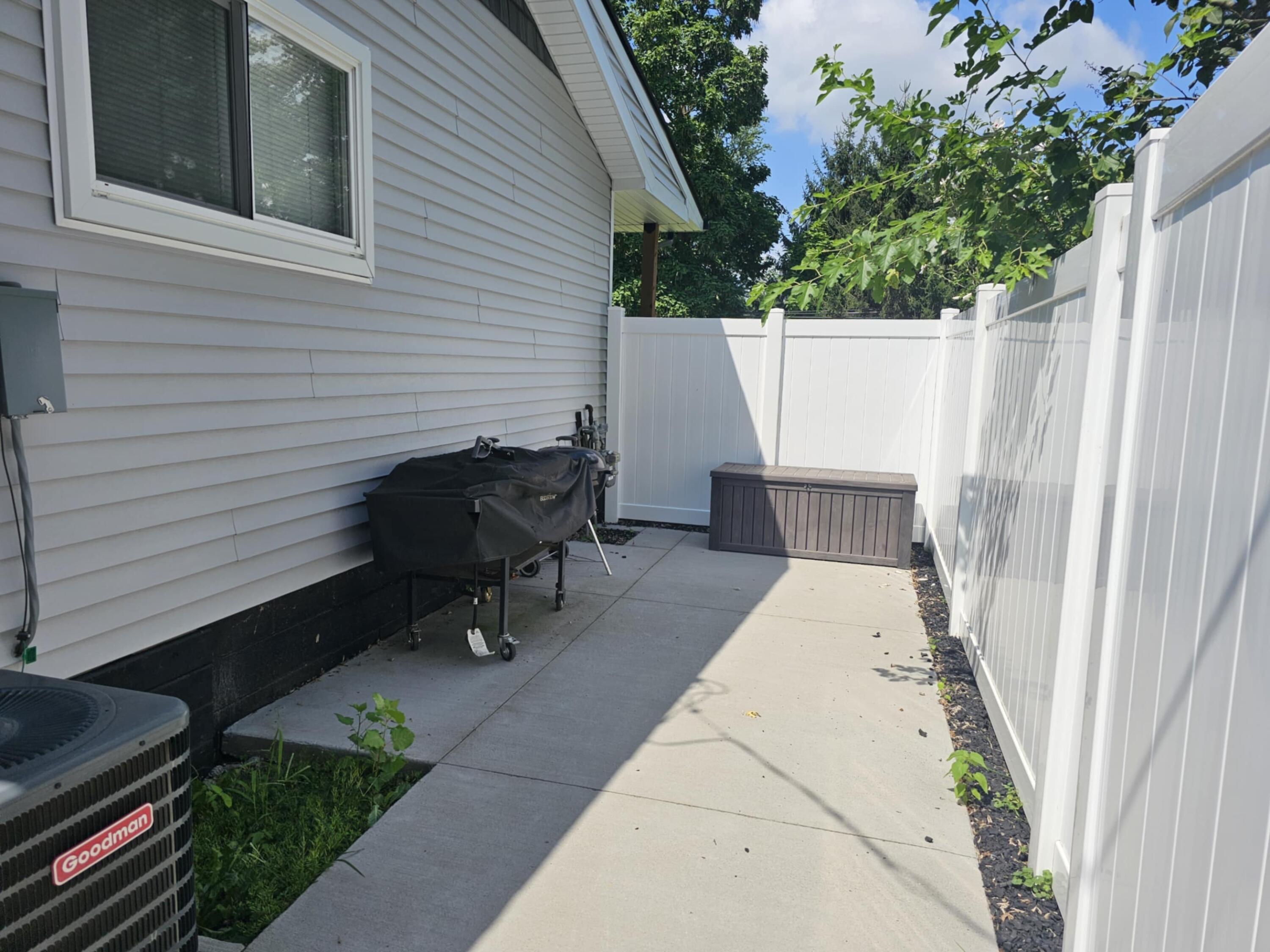 36761 Willow Road New Boston, MI 48164 - Photo 15 of 41 c9d059f2-b1c0-4f5e-9f3e-3d46b5489eb3