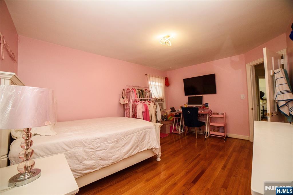 415-417 19th Avenue Paterson, NJ 07504 - Photo 19 of 33