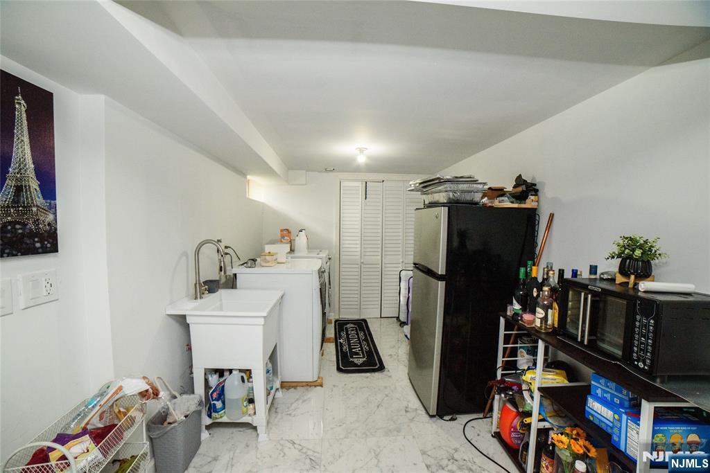 415-417 19th Avenue Paterson, NJ 07504 - Photo 24 of 33