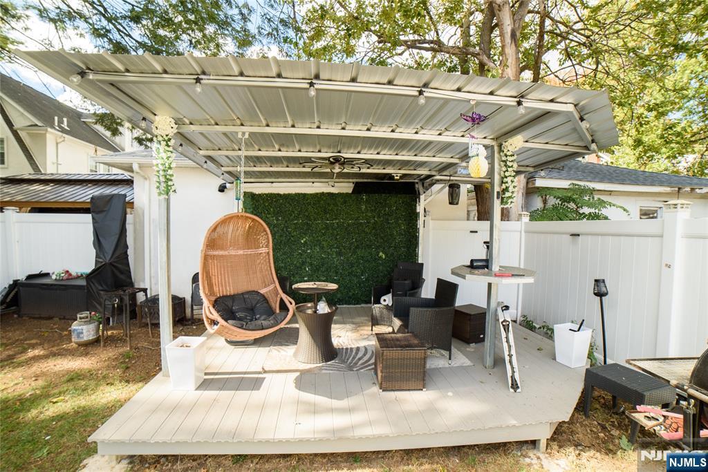 415-417 19th Avenue Paterson, NJ 07504 - Photo 31 of 33