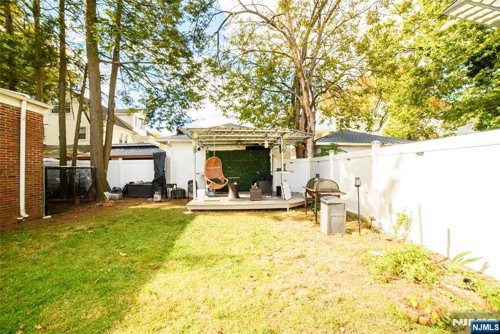 415-417 19th Avenue Paterson, NJ 07504 - Photo 32 of 33