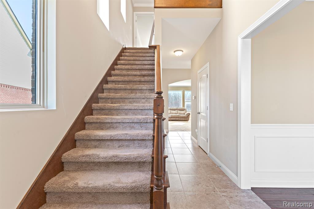 29204 Ridge Court Warren, MI 48092 - Photo 14 of 33 Gallery Image 14