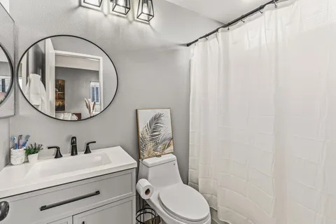 a view of washer and dryer