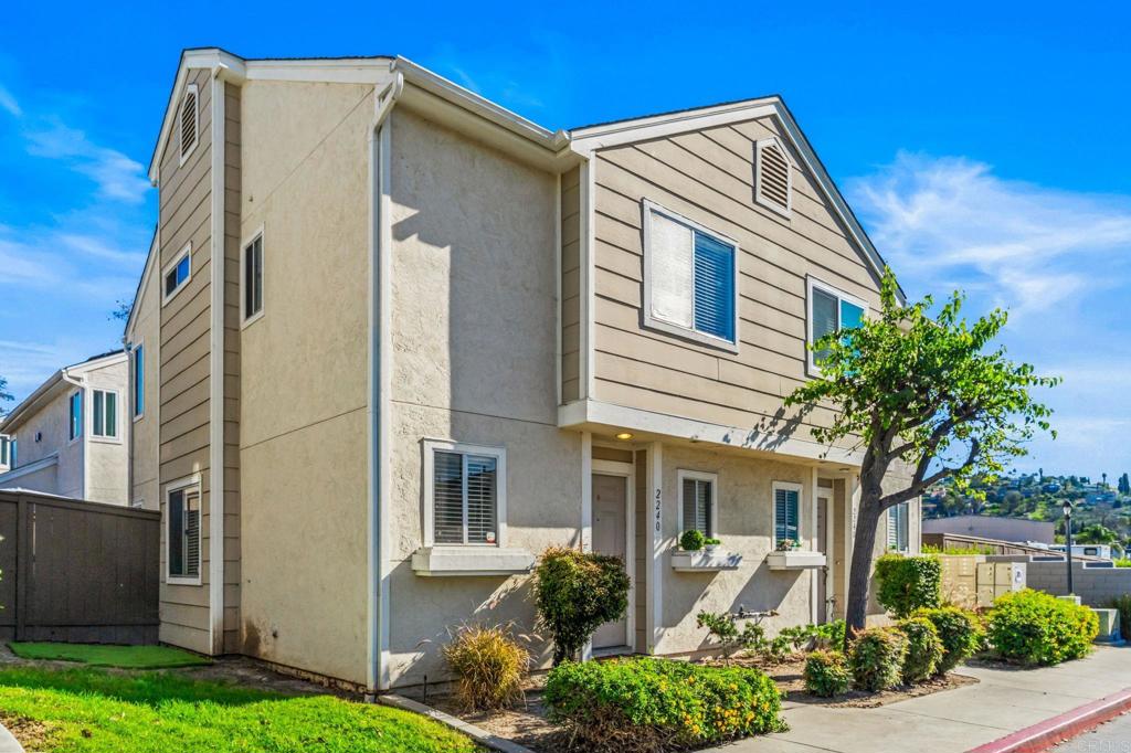 2240 Kings View Circle Spring Valley, CA 91977 - Photo 3 of 23