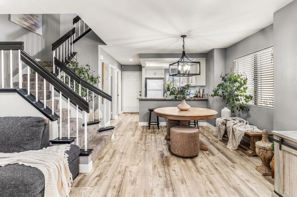 2240 Kings View Circle Spring Valley, CA 91977 - Photo 6 of 23