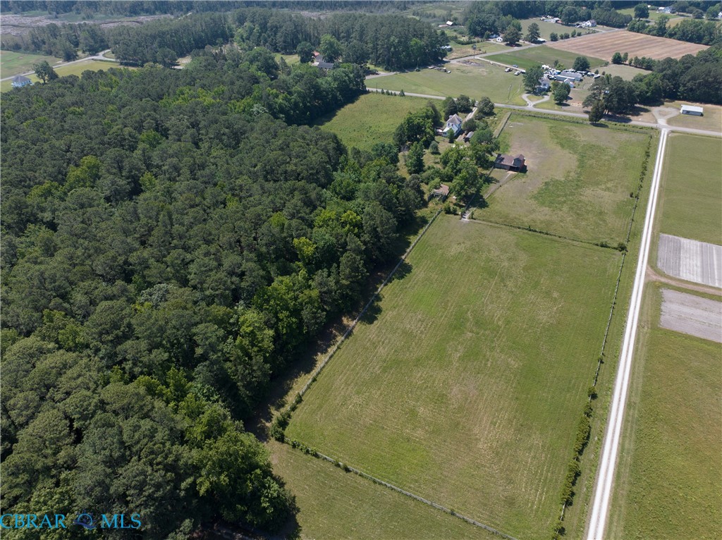 2115 Tabernacle Road Diggs, VA 23045 - Photo 13 of 54