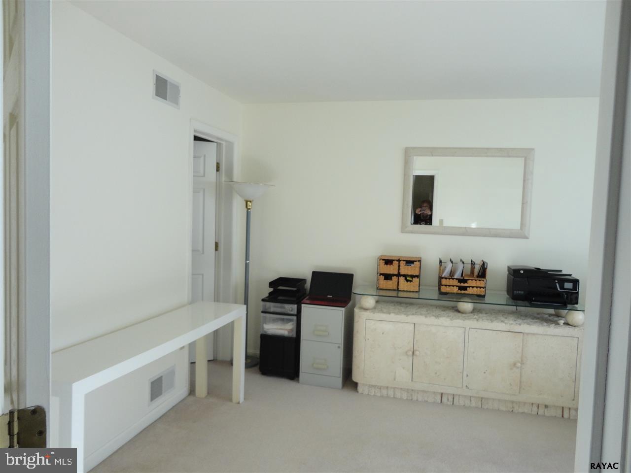 111 Country Ridge Drive Red Lion, PA 17356 - Photo 12 of 32 Gallery Image 12
