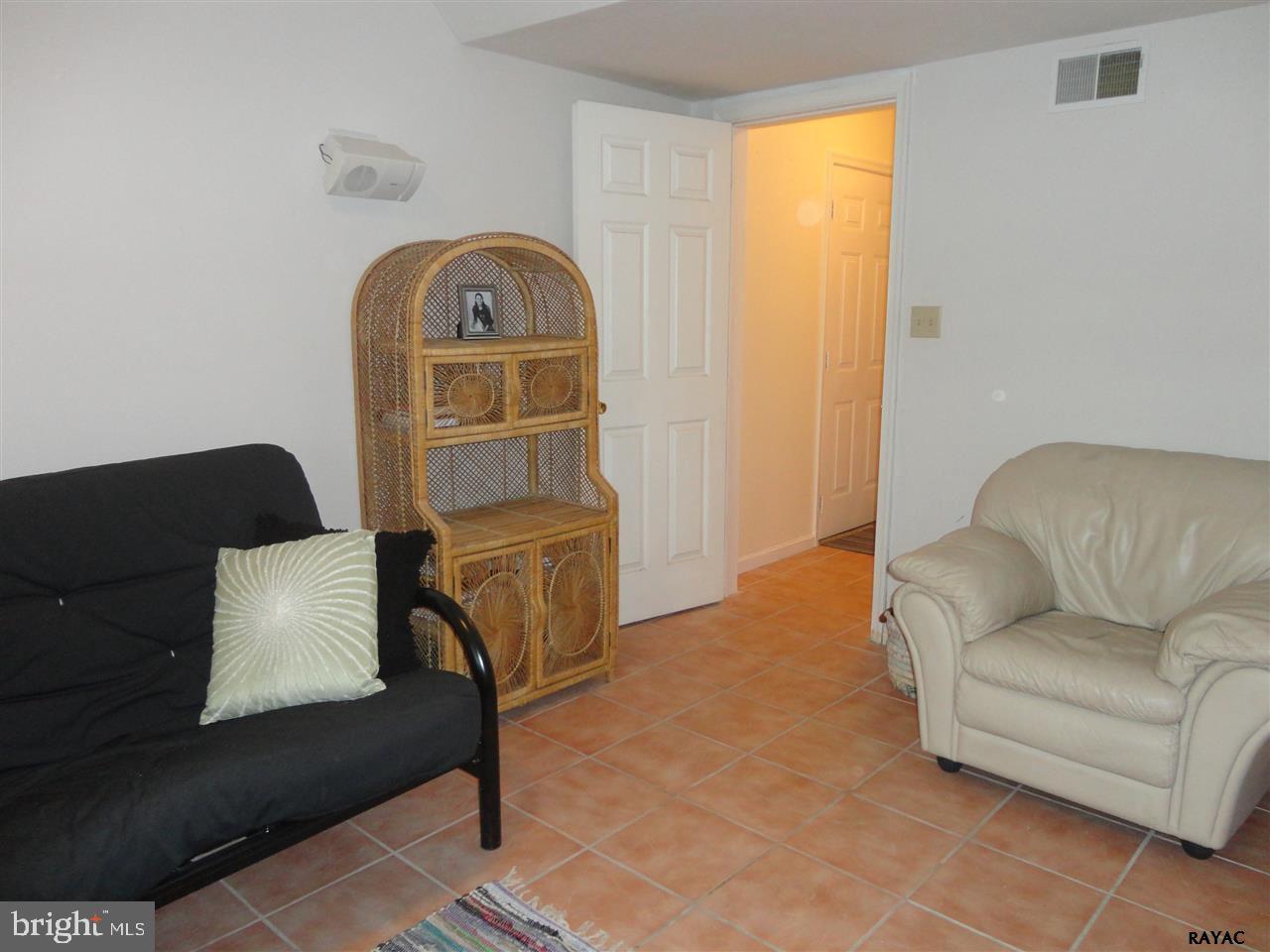 111 Country Ridge Drive Red Lion, PA 17356 - Photo 29 of 32 Gallery Image 29
