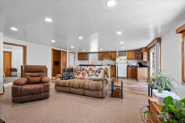 $664,900 | N7330 Lakeshore Road, Mosel, WI 53083