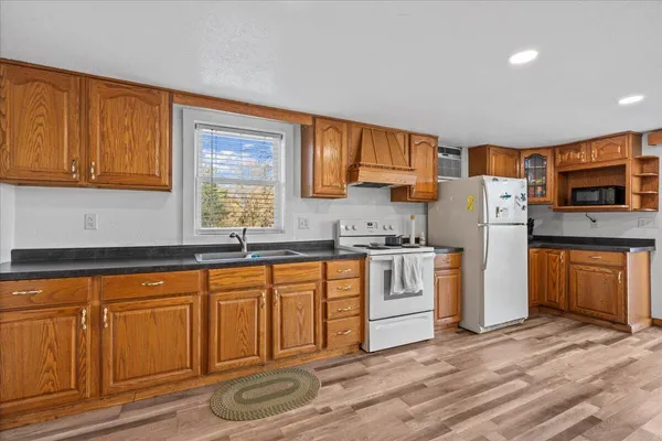 $624,900 | N7330 Lakeshore Road, Mosel, WI 53083