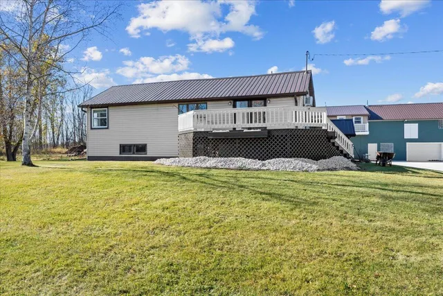 $664,900 | N7330 Lakeshore Road, Mosel, WI 53083