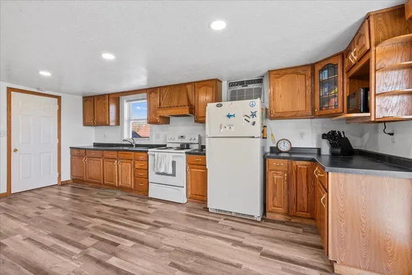 $624,900 | N7330 Lakeshore Road, Mosel, WI 53083