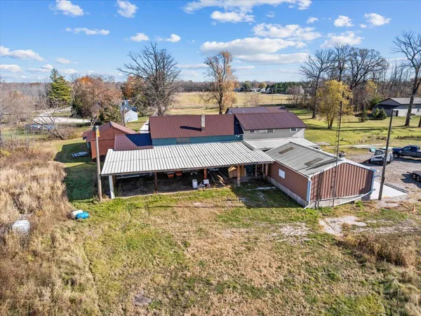 $624,900 | N7330 Lakeshore Road, Mosel, WI 53083