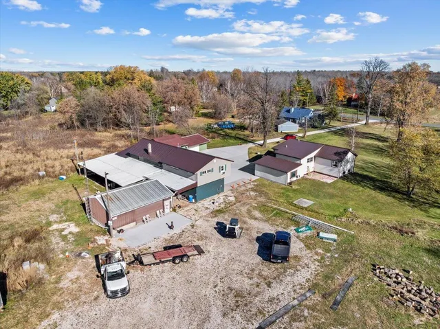 $664,900 | N7330 Lakeshore Road, Mosel, WI 53083