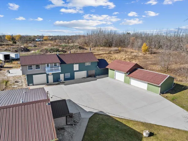 $624,900 | N7330 Lakeshore Road, Mosel, WI 53083