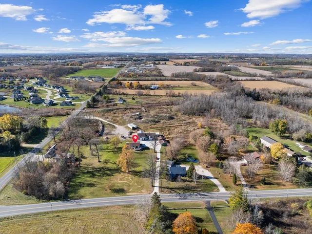 $664,900 | N7330 Lakeshore Road, Mosel, WI 53083