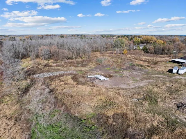 $664,900 | N7330 Lakeshore Road, Mosel, WI 53083