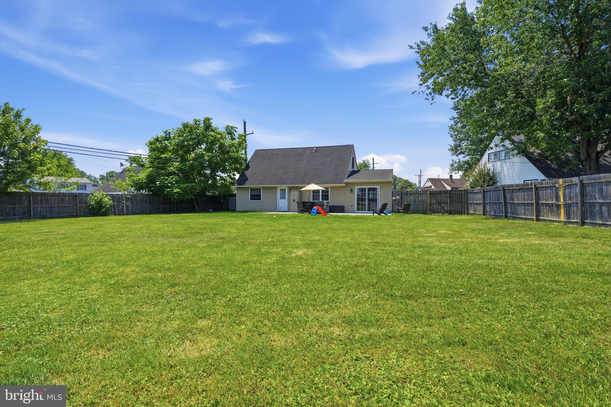59 Iroquois Road Levittown, PA 19057 - Photo 24 of 25