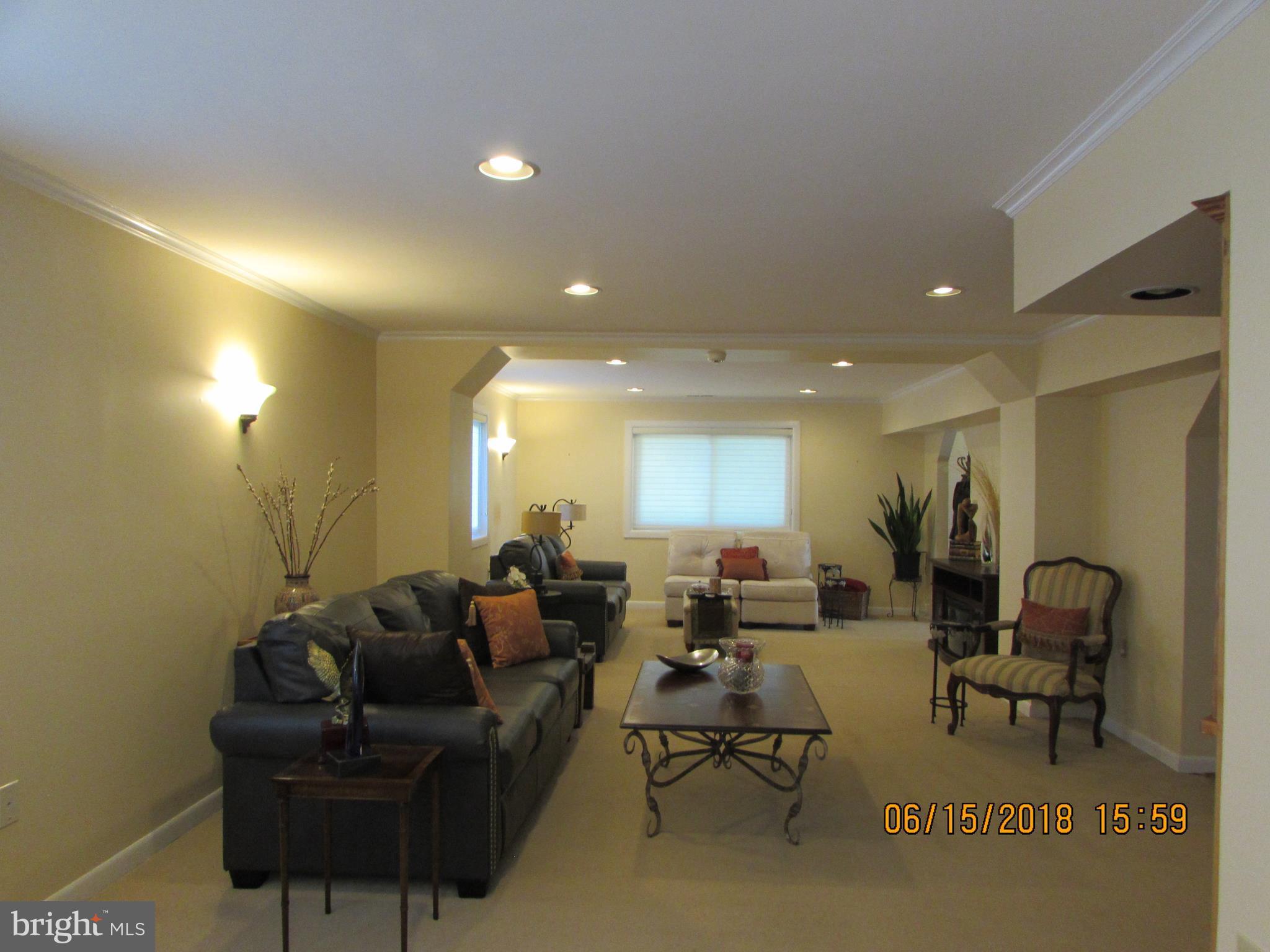 5875 Solomons Island Road Tracys Landing, MD 20779 - Photo 8 of 30 Living Room