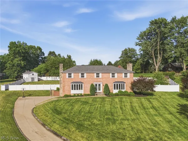 $499,900 | 1251 Grenada Drive Northeast, Canton, OH 44714