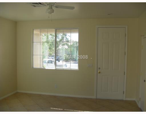 9716 Ridgebluff Avenue Las Vegas, NV 89148 - Photo 2 of 7 Den.