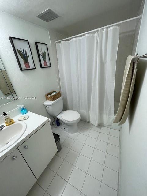17911 Northwest 68th Avenue, Unit P102 Hialeah, FL 33015 - Photo 8 of 9