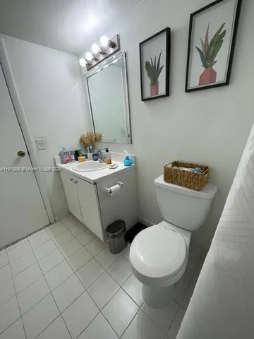 $189,000 | 17911 Northwest 68th Avenue, Unit P102, Hialeah, FL 33015