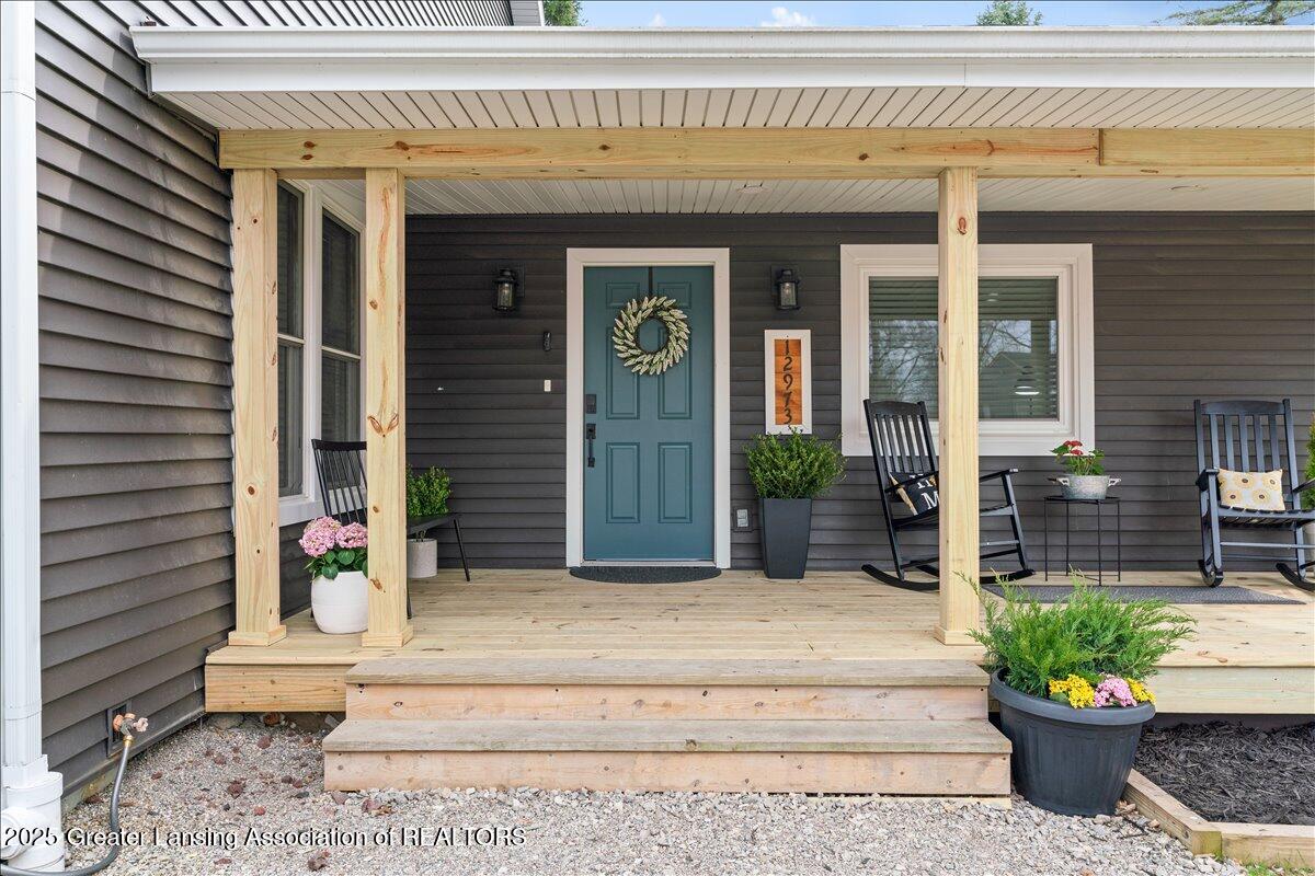 12973 Francis Road Dewitt, MI 48820 - Photo 7 of 53 15-Media Jett - 12