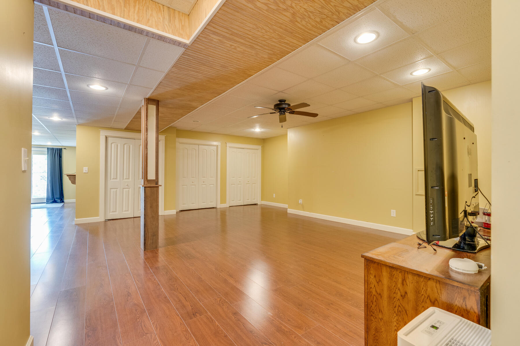 152 Link Road Fall Branch, TN 37656 - Photo 27 of 54 027