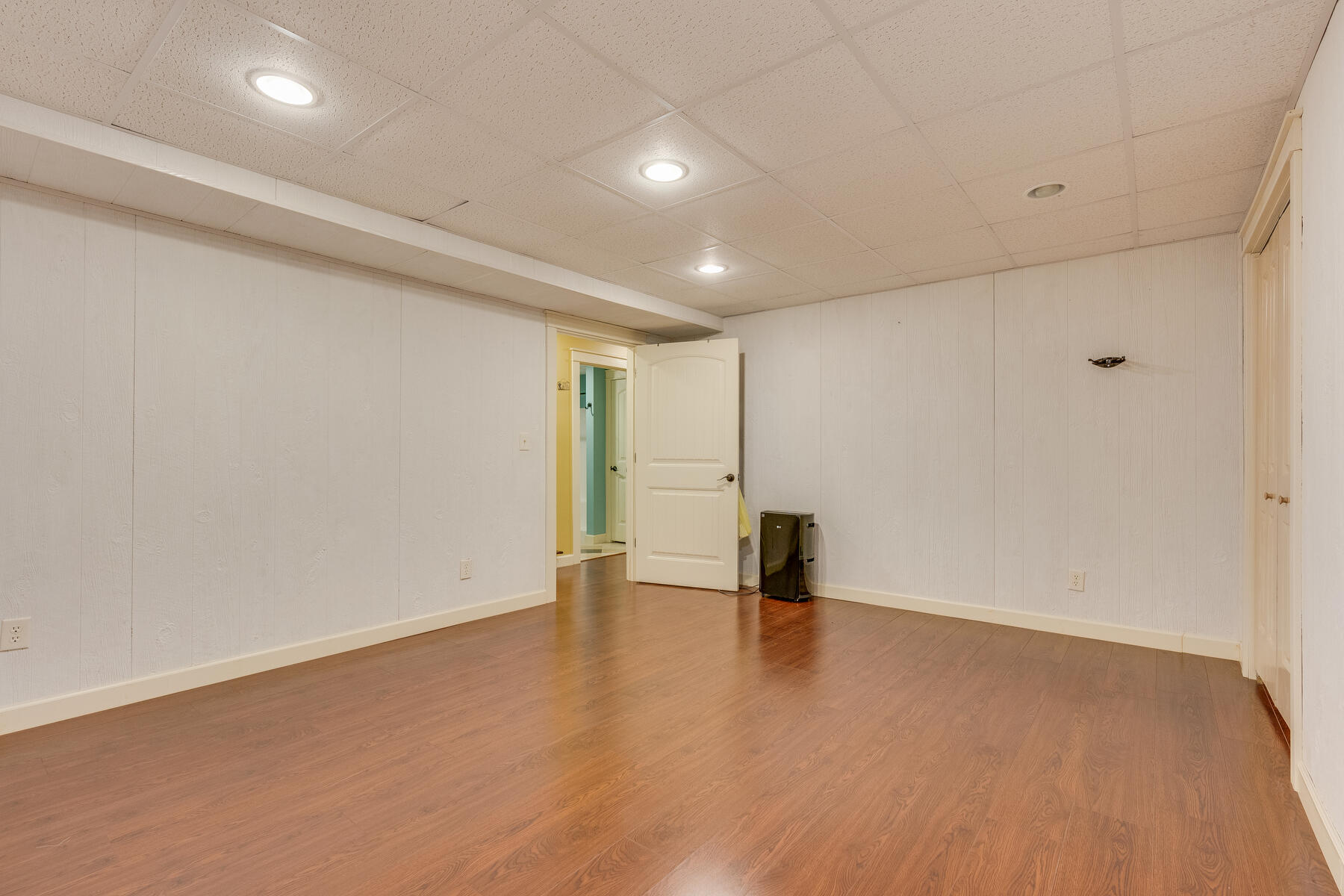 152 Link Road Fall Branch, TN 37656 - Photo 36 of 54 036