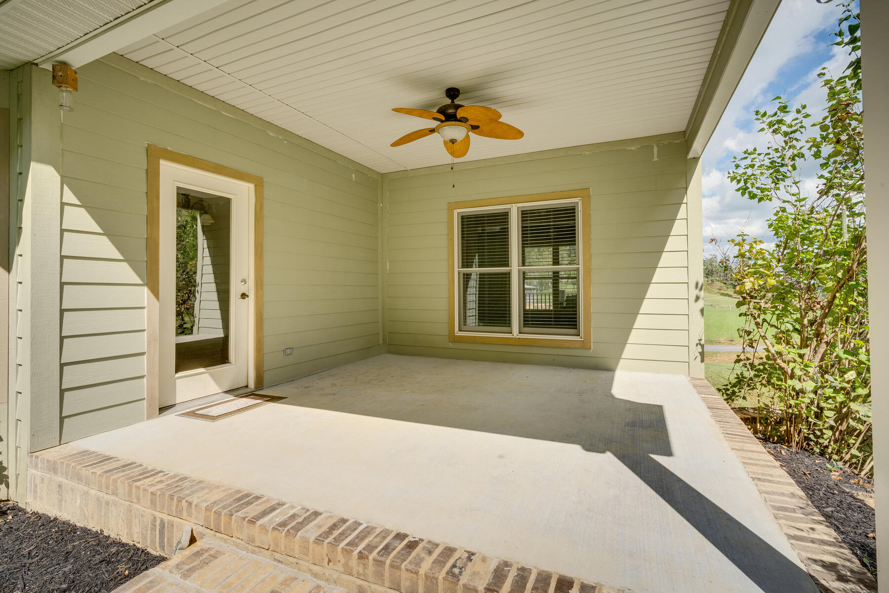 152 Link Road Fall Branch, TN 37656 - Photo 45 of 54 045