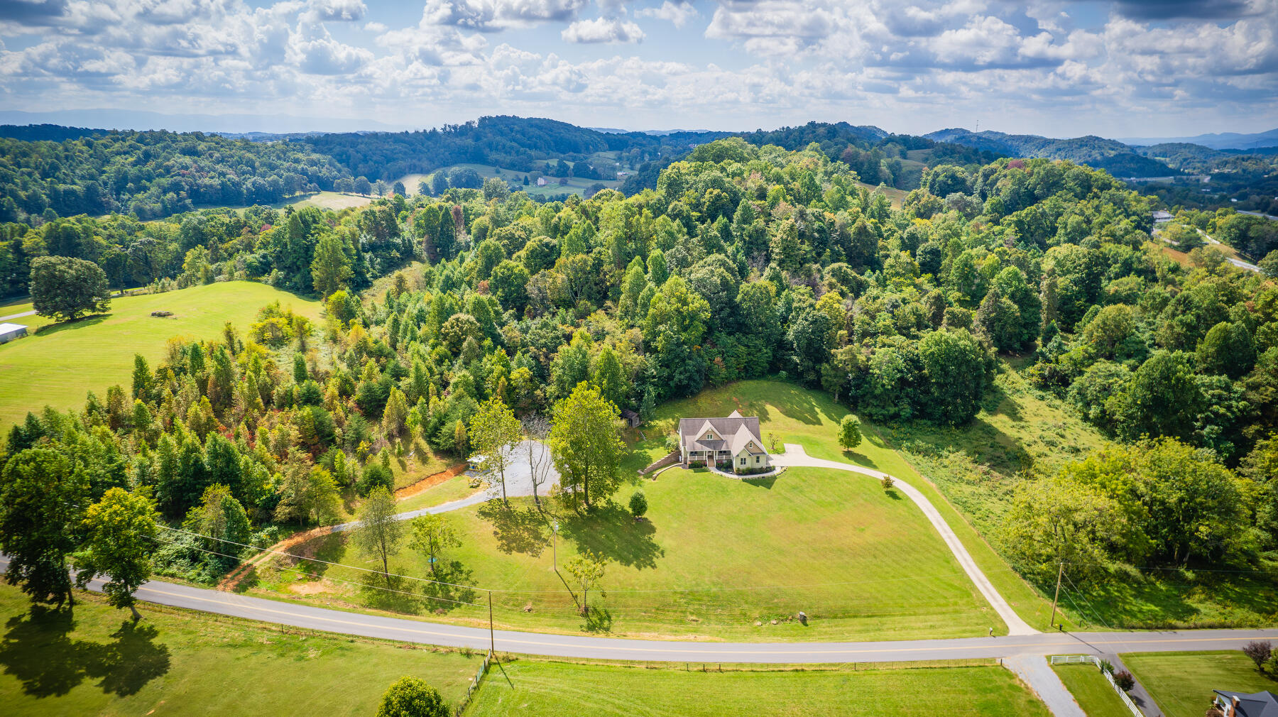 152 Link Road Fall Branch, TN 37656 - Photo 50 of 54 102