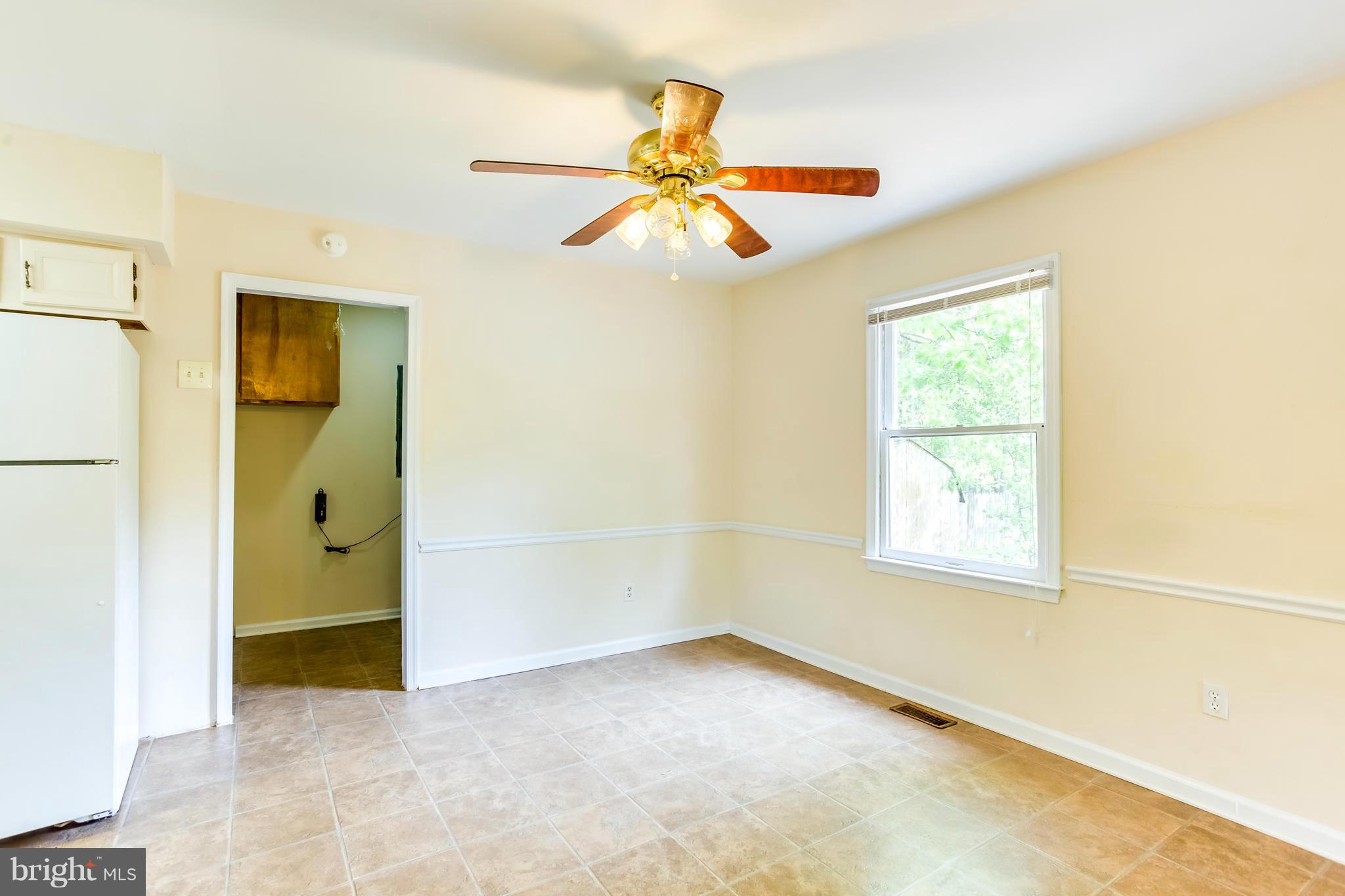 139 Choptank Road Stafford, VA 22556 - Photo 9 of 27 Dining Room