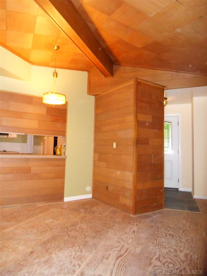447 Rochdale Drive South Rochester Hills, MI 48309 - Photo 3 of 47