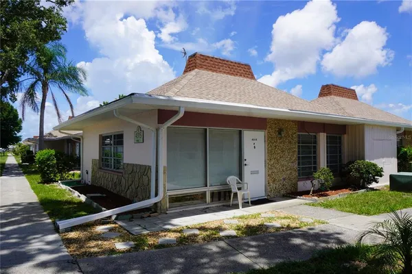 $122,500 | 4315 Tahitian Gardens Circle, Unit H, Holiday, FL 34691