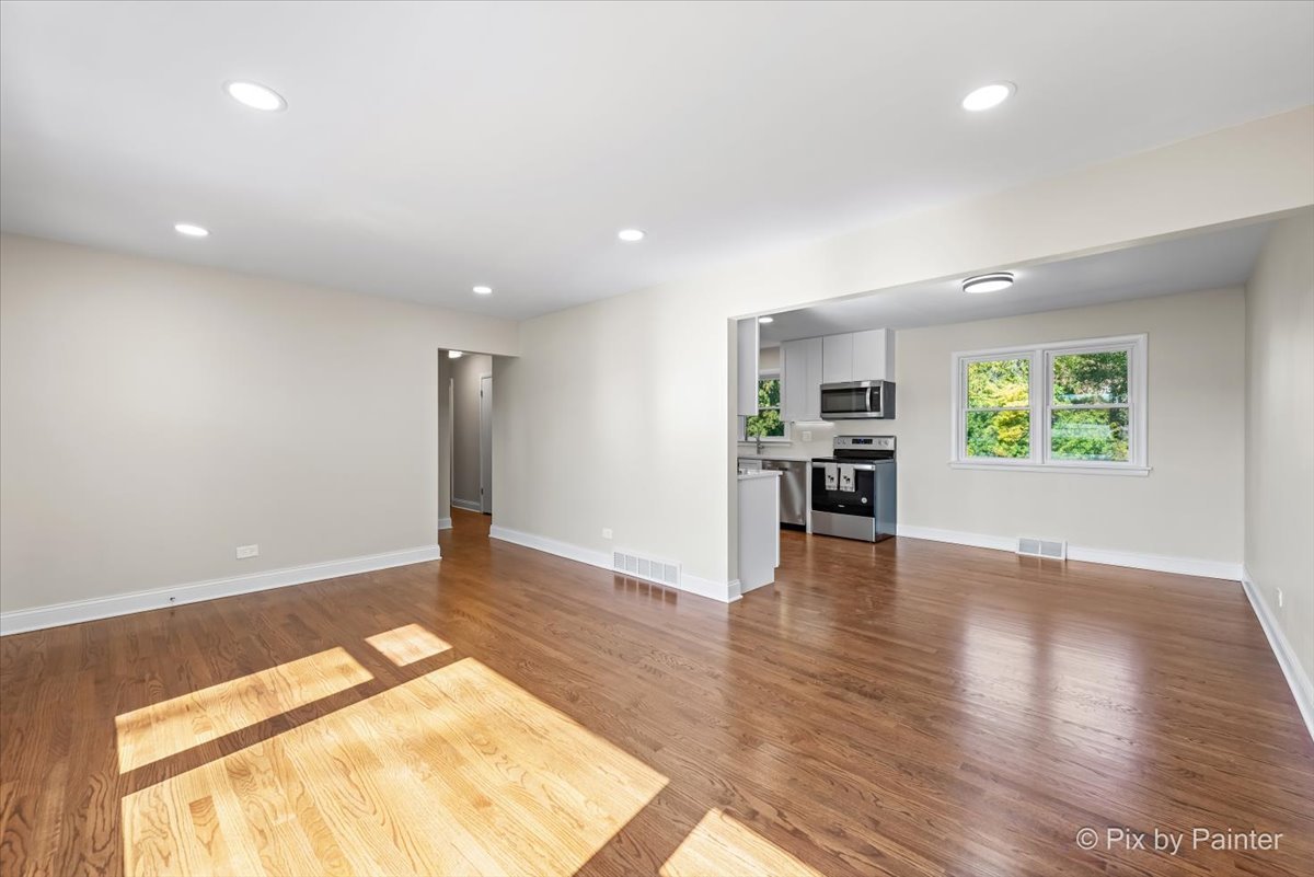 536 East Dundee Road Palatine, IL 60074 - Photo 11 of 31 Gallery Image 11