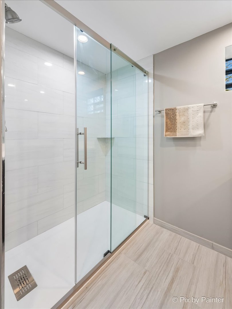 536 East Dundee Road Palatine, IL 60074 - Photo 20 of 31 Gallery Image 20
