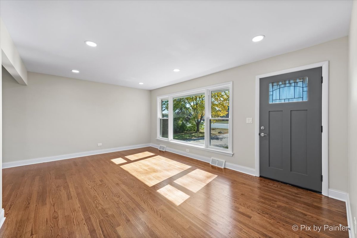 536 East Dundee Road Palatine, IL 60074 - Photo 10 of 31 Gallery Image 10