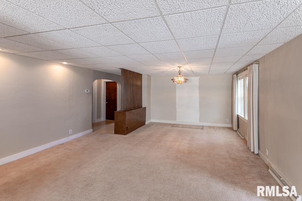 404 Highview Road East Peoria, IL 61611 - Photo 13 of 46 Gallery Image 13