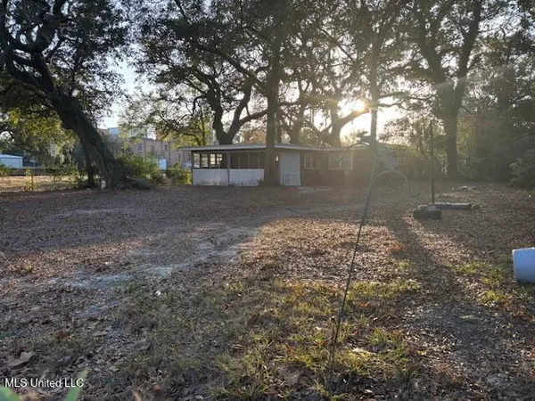 $99,500 | 205 Hopkins Boulevard, Biloxi, MS 39530