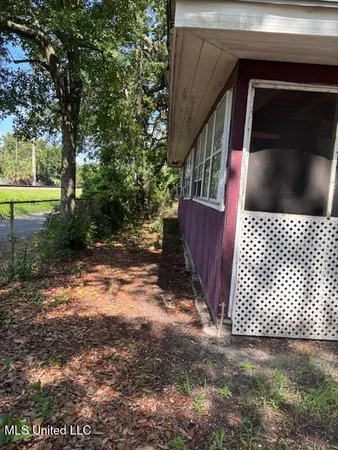 $99,500 | 205 Hopkins Boulevard, Biloxi, MS 39530