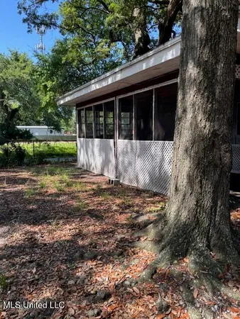$99,500 | 205 Hopkins Boulevard, Biloxi, MS 39530