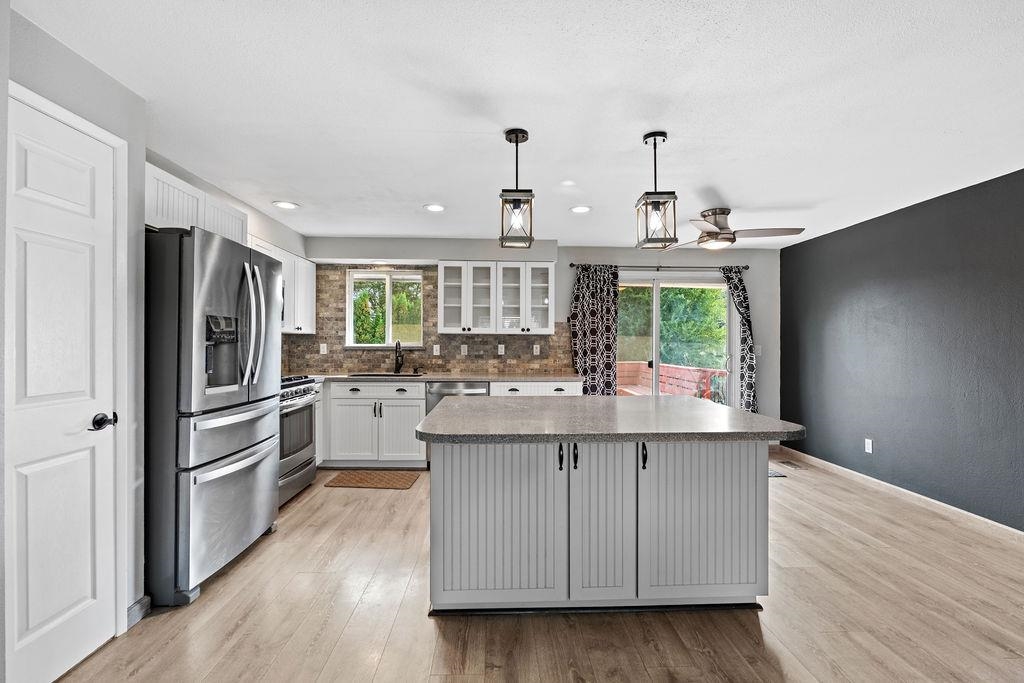 4514 North Isenhart Road Spokane Valley, WA 99216 - Photo 9 of 43 Gallery Image 9